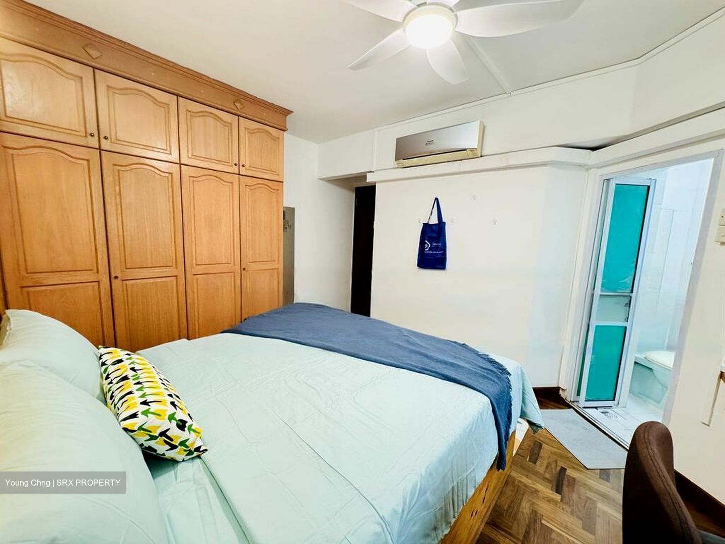 Melville Park (D18), Condominium #578116651
